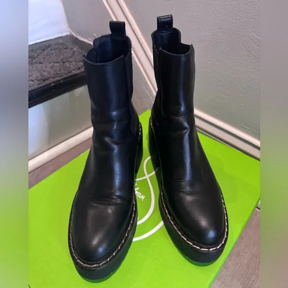 Sam Edelman Anderson Chelsea Boot (with box) - Picture 3 of 5